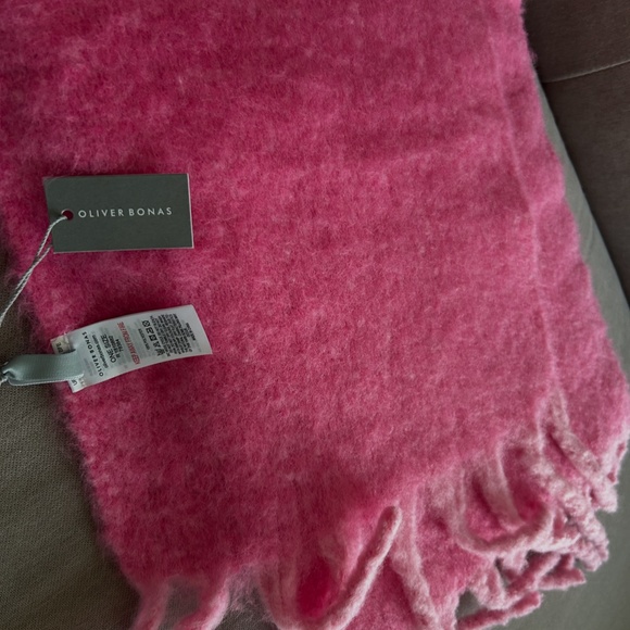 Oliver Bonas Pink Fluffy Scarf - Picture 3 of 3